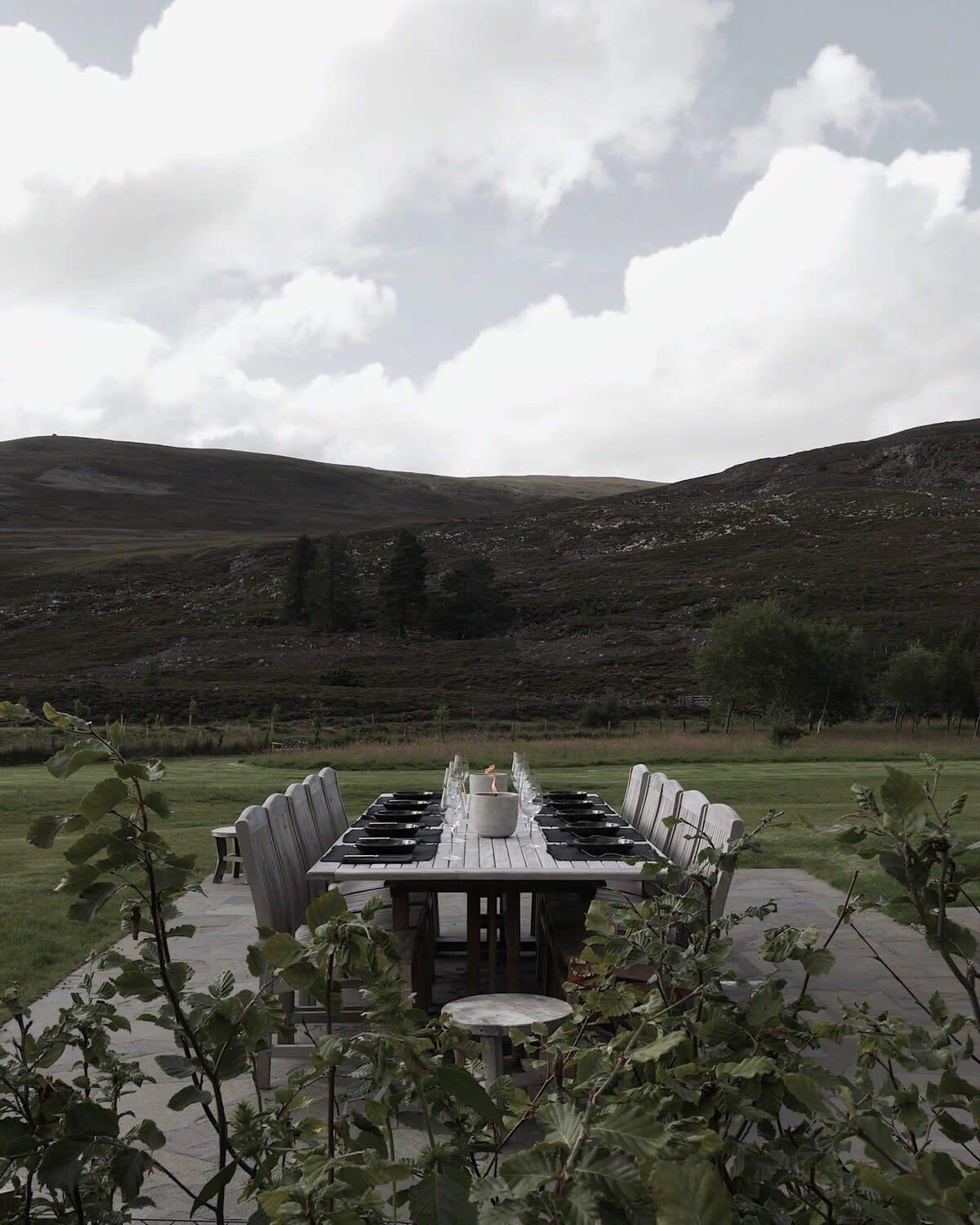 Huswell - Gairnshiel Lodge - Unique & Exclusive Lodge Next To The Castle Ballater Extérieur photo
